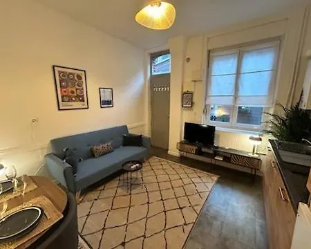 Maison A 50m Du Metro * 里尔