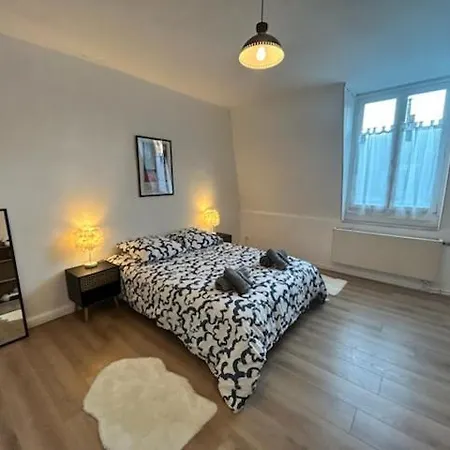 Maison A 50m Du Metro Lägenhet